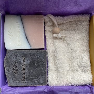 SoapScrubs and Pouch